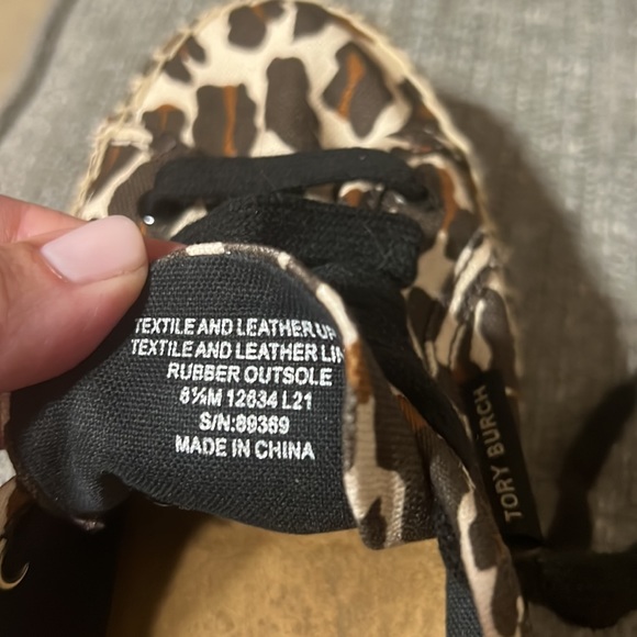 Tory Burch Seaside Oxford Espadrilla Worn for 4 hours. - Picture 3 of 8